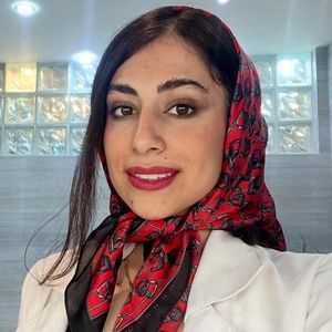 مژده رحمانیان