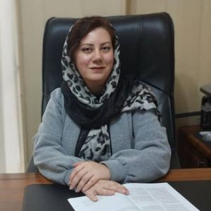 نادیا حدادیان