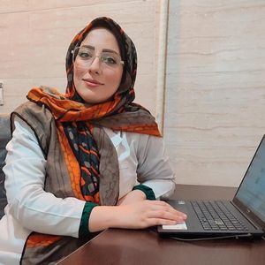نفیسه دوست