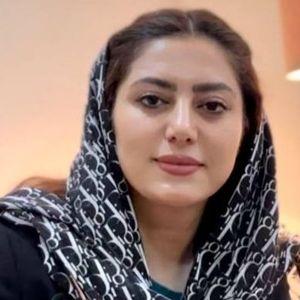 ناهید بادینلو