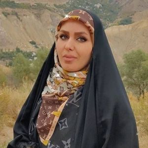 نسترن کریم نژاد