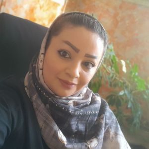 نسترن صادق دوست