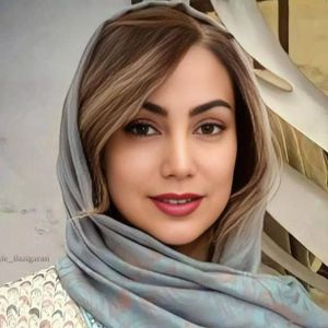 نازیلا قبادی
