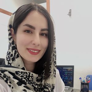 پریسا عاشری