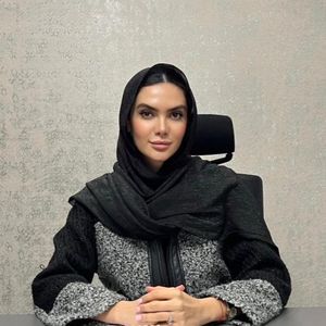 پریسا عبادی