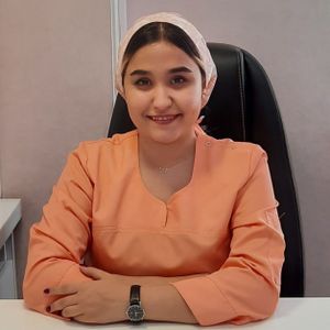 پرنیا عزیزی
