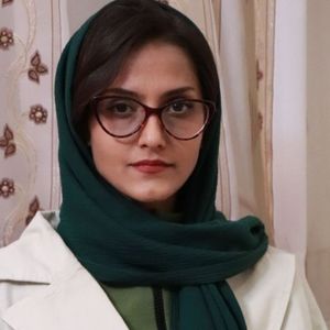 پگاه پروانه نژاد شیرازی