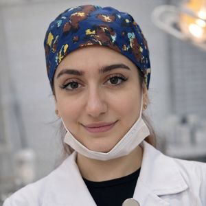 پردیس ترابی