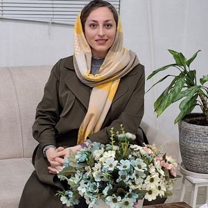 راضیه موحدی فر مشاور خانواده فردیس
