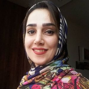 راضیه امیدی