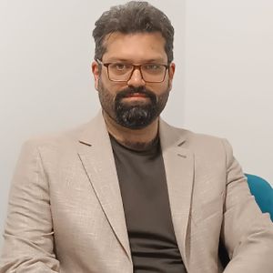 عکس دکتر