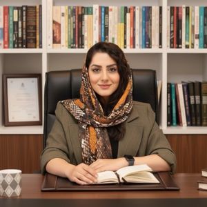 صبا عزیزروستا