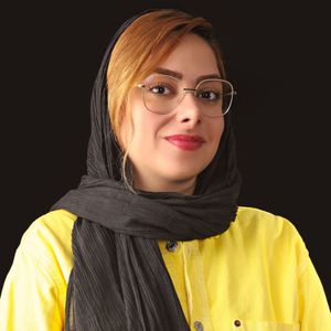 سیده شقایق پاک نژاد