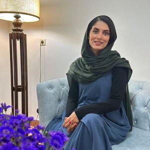 سیده هستی حسینی
