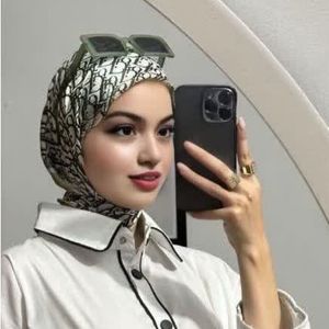 شیرین قلی زادگان