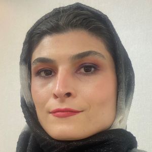 سیمین حسن زاده فرد