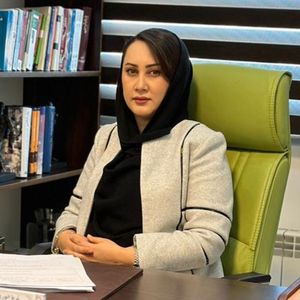 ثریا انوری