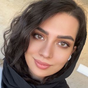تینا احدی