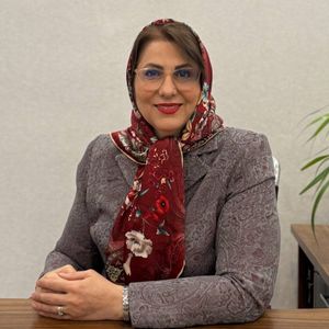 وجیهه سادات امام جمعه زاده
