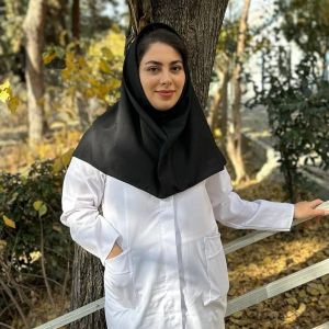 یاسمن نوروززاده