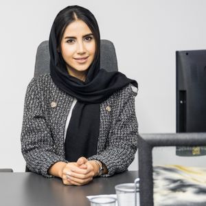 زهرا بیکی