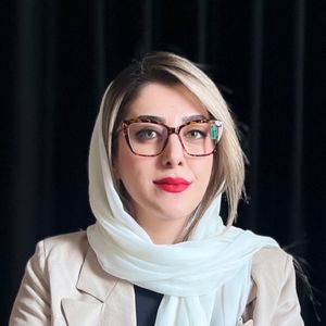 زهرا موسوی