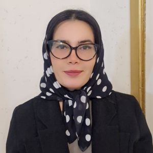 زهرا ناصری