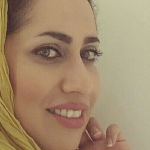 زیبا استادزاده