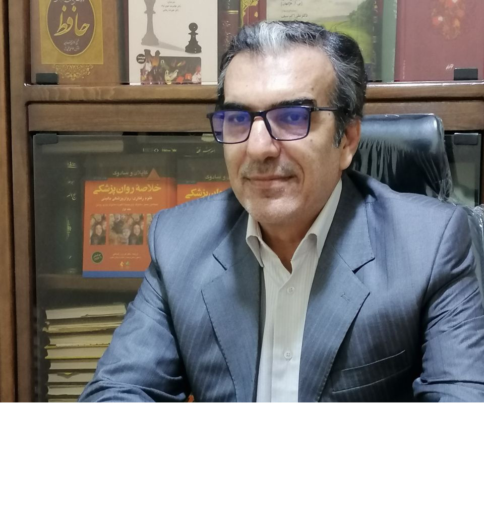 کارشناس اصغر سرآبادانی